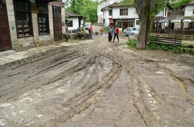 Щети за над 120 000 лева от наводненията