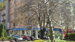 Предупреждават за опасно топло време в цяла България