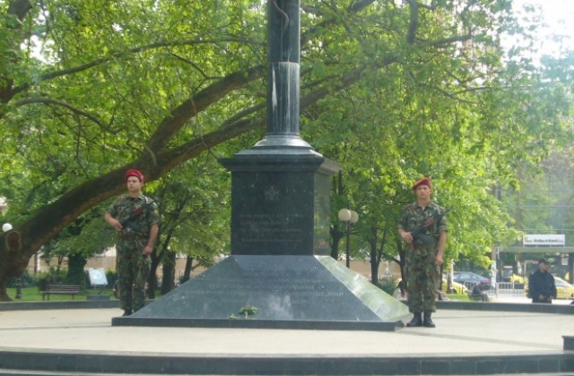 Над 34 хил. лева за възстановяване на военните ни паметници