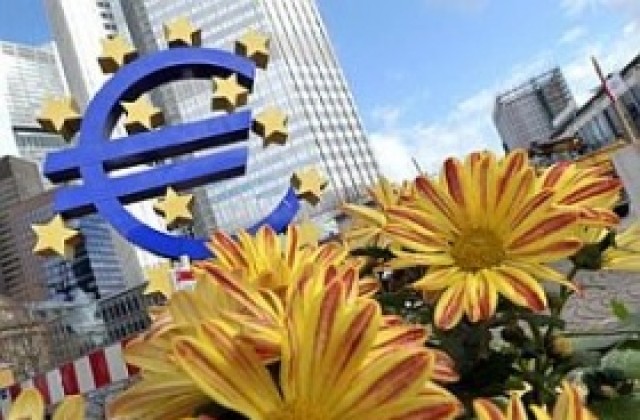 ЕС иска да повери банковия надзор на ЕЦБ, твърди в. Велт