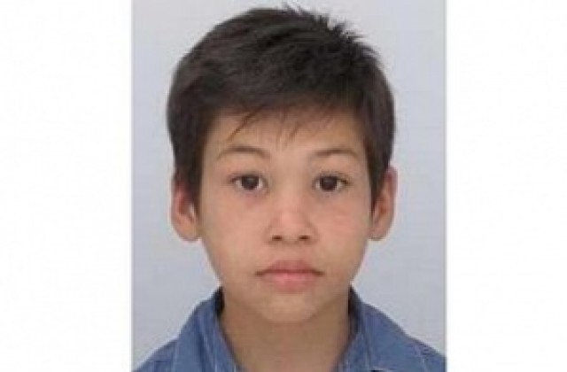 Полицията издирва 9-годишно момче
