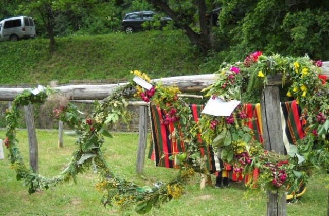 Еньовден в АЕК Етър