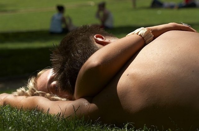 Разследват тийнейджър, преспал с връстничка