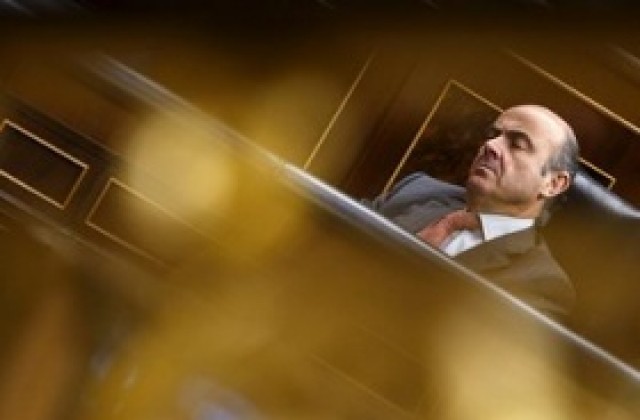 Испания поиска помощ от еврозоната за банките
