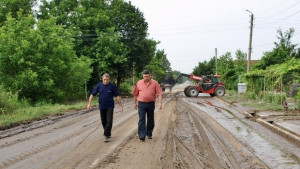Порой и кални води завлякоха никополското село Асеново
