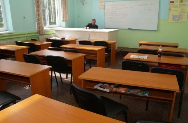 Започна записването в гимназиите