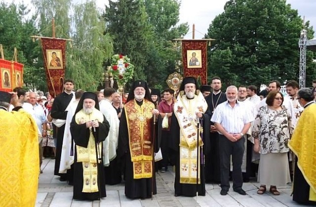 Древни светини от Йерусалим пристигнаха в Силистра