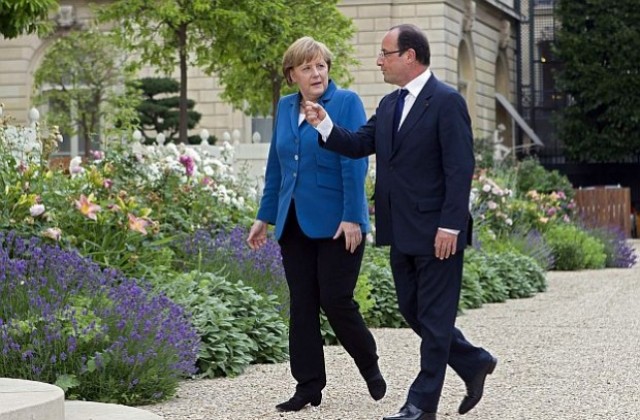 Меркел и Оланд демонстрираха единство преди форума на ЕС
