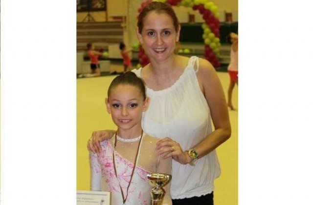 Великотърновска гимнастичка трета в България