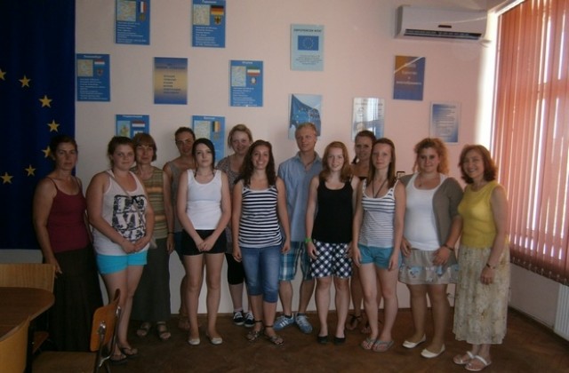 Немски ученици върнаха визита на приятелите си от ДФСГИнтелект