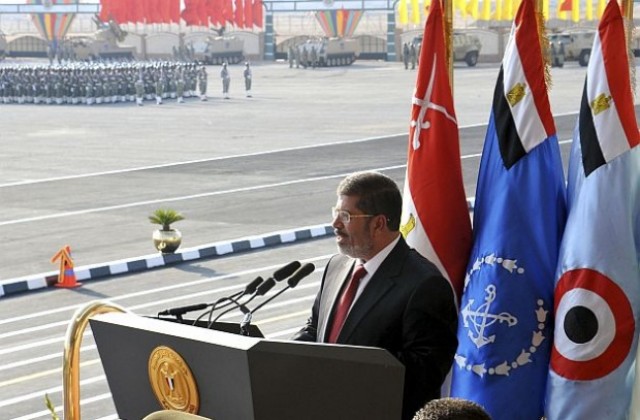 Новата първа дама на Египет не зачита досегашния модел