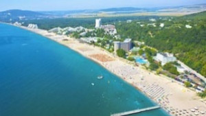 Румънски полицаи вече патрулират в Албена