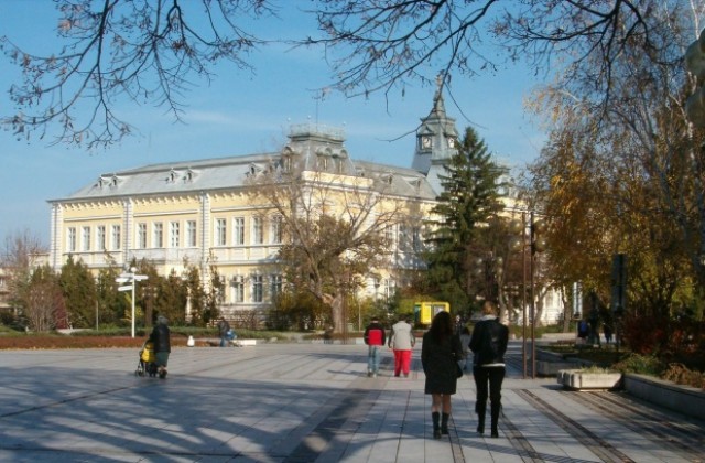 Пътуващата фотоизложба на ОП РЧР гостува за два дни в Силистра
