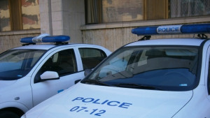 Задържаха извършител на грабежи излязъл преди два месеца от затвора