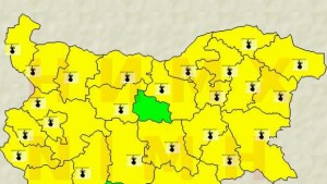 Жегата продължава жълт код във Варненско