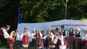 Над 1700 изпълнители участваха в Третия Национален фестивал за автентичен