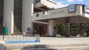 Поставят стойки за велосипеди из града