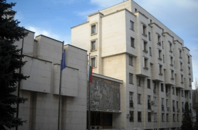 Полицейските управления във В. Търново и Стражица с нови началници
