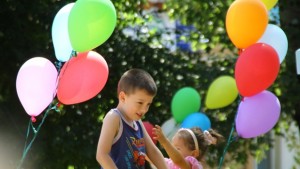 400 лв за представително облекло в детските градини