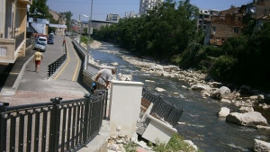 Строежът на злополучната погледна площадка в прокуратурата