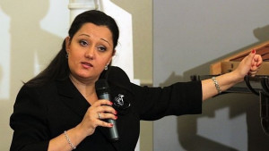 Екоактивисти причакват министър с въпроси за Алея Първа и ОУП