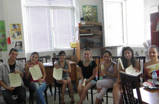 „Посланици на доброволчеството” в Русе