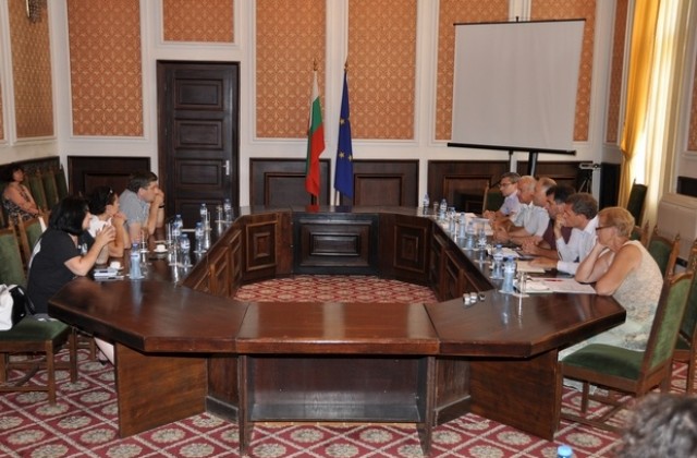 Депутати и общинско ръководство обсъдиха приоритетите на Сливен