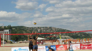Volley Mania организира турнири по плажен волейбол в Албена