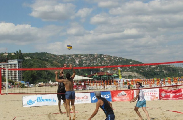 Volley Mania организира турнири по плажен волейбол в Албена