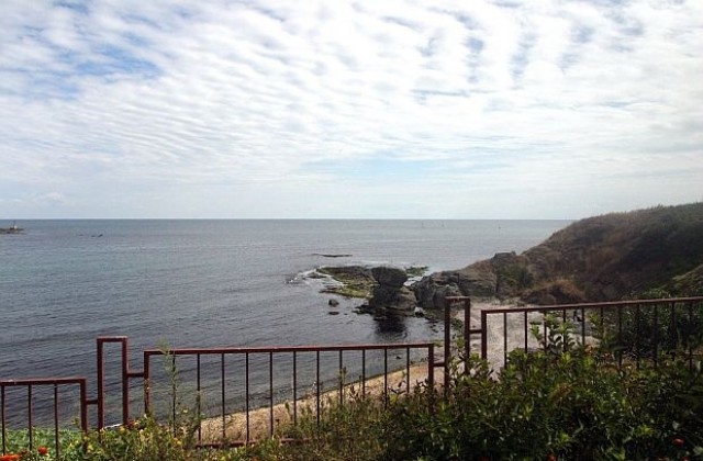 Ограничават строителството до 100 метра от морето