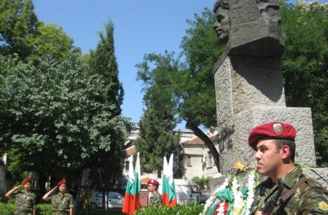 Отбелязваме 175 години от рождението на Васил Левски