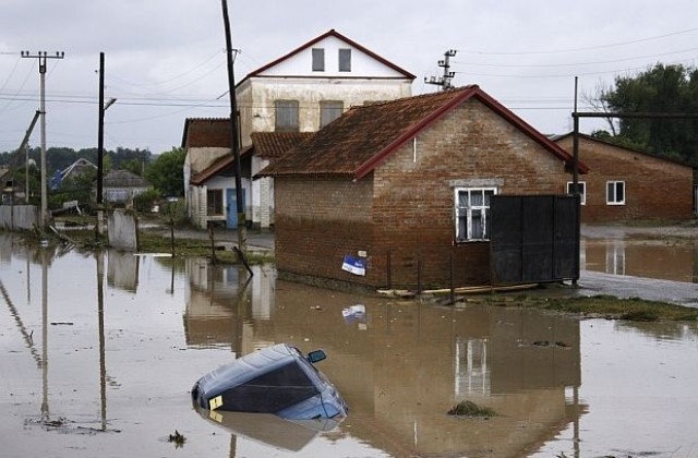 Русия отпуска спешни помощи за възстановяване на Краснодарски край