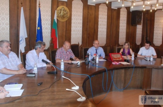 18 проекта за 36 млн. лева реализира Община Русе