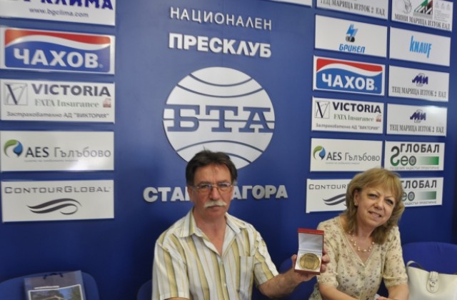 Тодор Иванов: Франция прие с овации „Тя, мина. Мина”