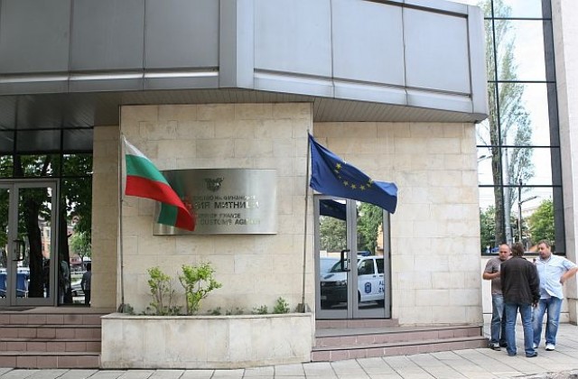 Служителите на митниците молят Борисов да спре преместването в Русе