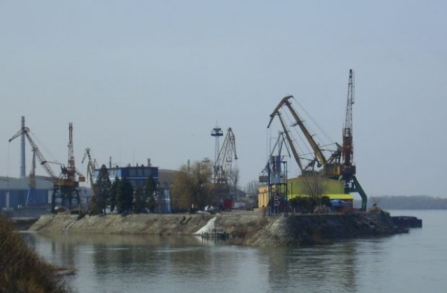 Правителството предоставя на концесия  „Пристанищен терминал Русе-Запад“