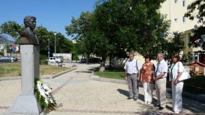 Областна администрация Сливен отдаде почит към Апостола