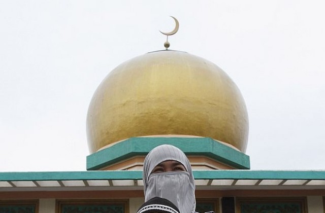 Повечето мюсюлмански страни отбелязват началото на рамазана