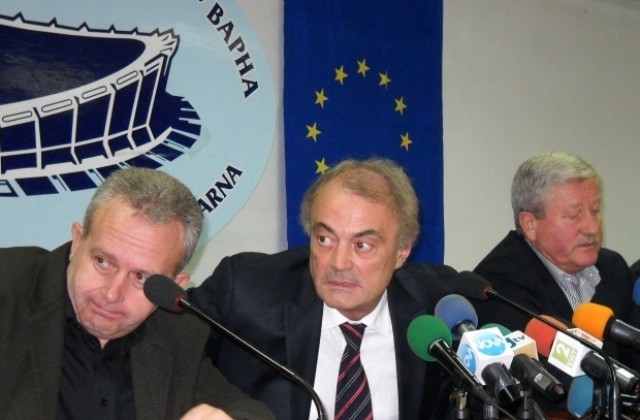 Орязаха заплатата на председателя на ОбС