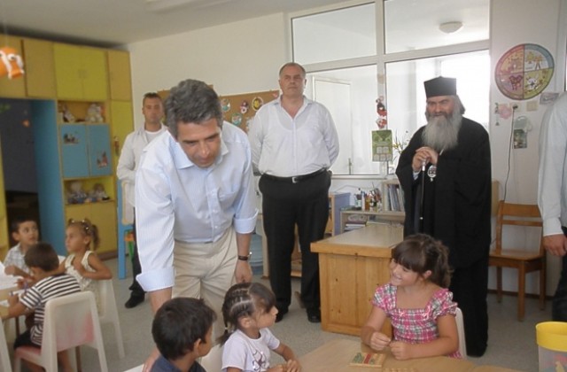 Президентът: След атентата трябва да пренастроим някои системи