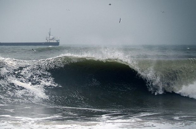 Жълт код за Варна заради силен вятър