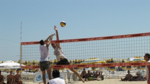 Добричлии спечелиха турнира Beach Volley Mania в Албена