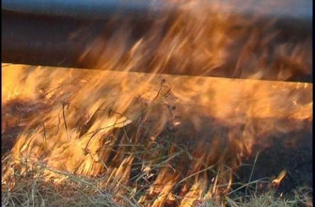 Голям пожар предизвика катастрофи и затвори магистрала Хемус