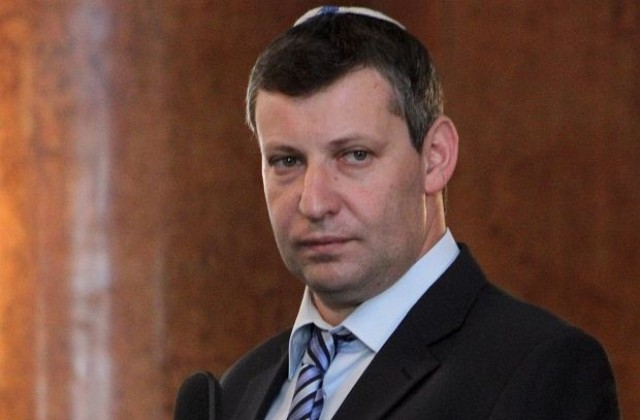 Терорът няма да скара България и Израел, категоричен е Мисежников