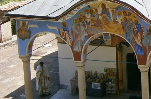 Църквата почита успение на Света Анна