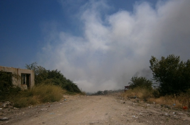 Пожарът на депото е овладян