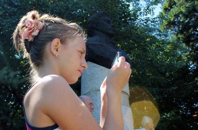 Отново предупреждават за високи температури, жълт код в 7 области