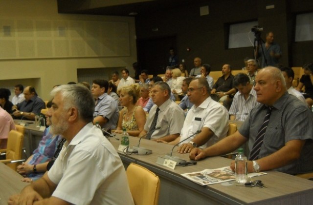 Обсъждат промяна в цените и разписанието на градския транспорт в Стара Загора