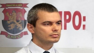 След като остана без група Костадин Костадинов беше детрониран и