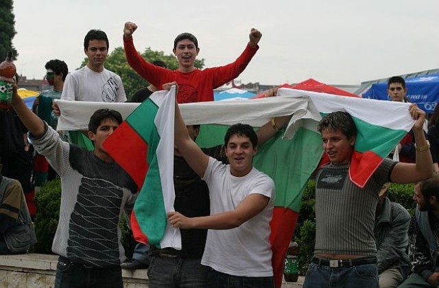 Без сблъсъци между феновете е минал мачът Левски - Сараево